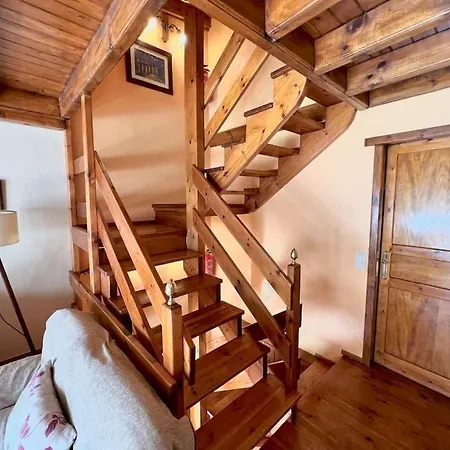 Casa Con Jardin En By Casas Aranesas J Antes Dom wakacyjny *